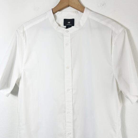 H&M Muscle Fit Men White Shirt Short Sleeve Button Up Brand New Size Large New - Picture 3 of 5